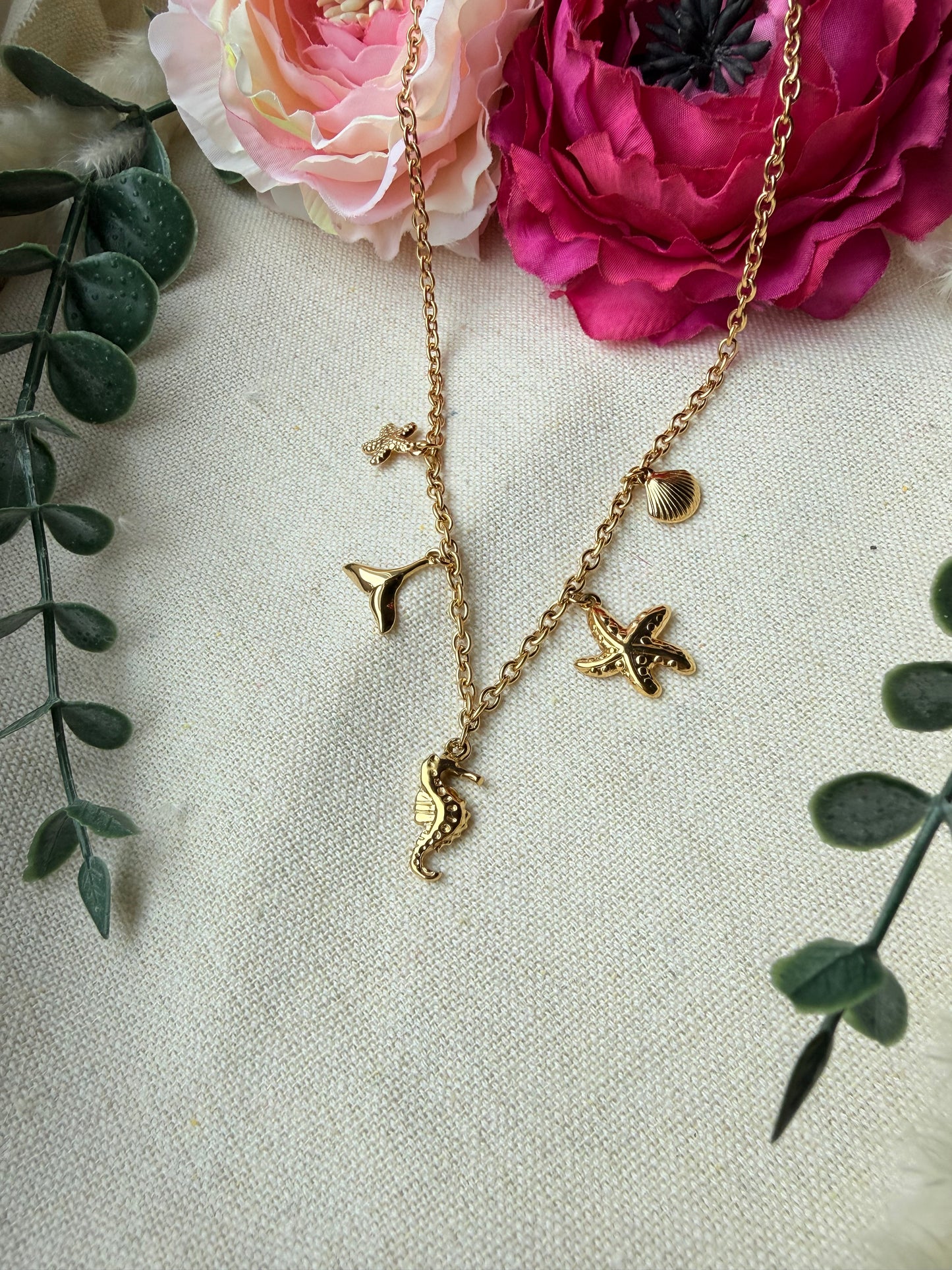 Edelstahlkette mit Meeresanhängern  "Sea Magic" gold