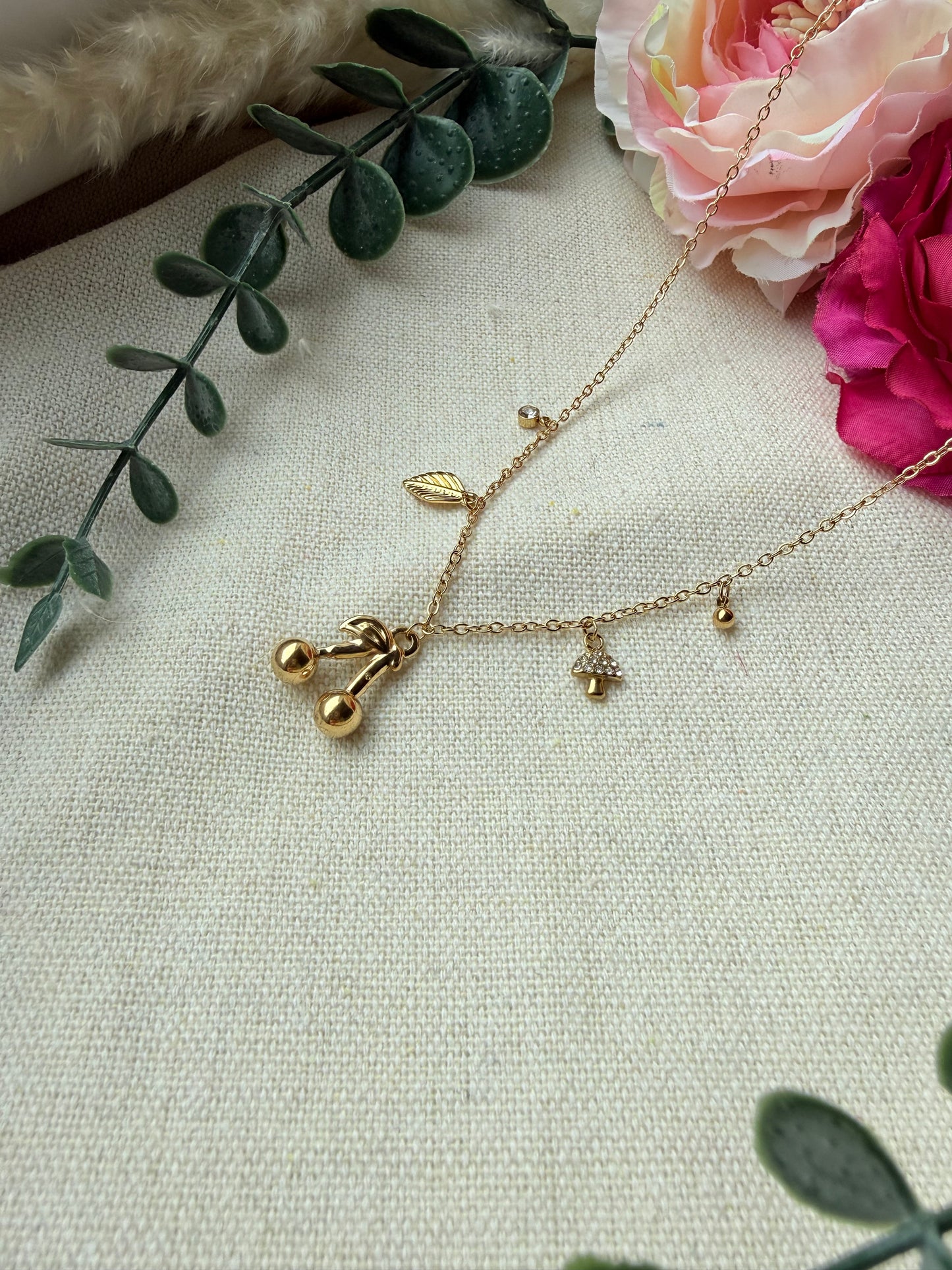 Edelstahlkette Gold mit Kirschen Anhänger "Cherry Love"