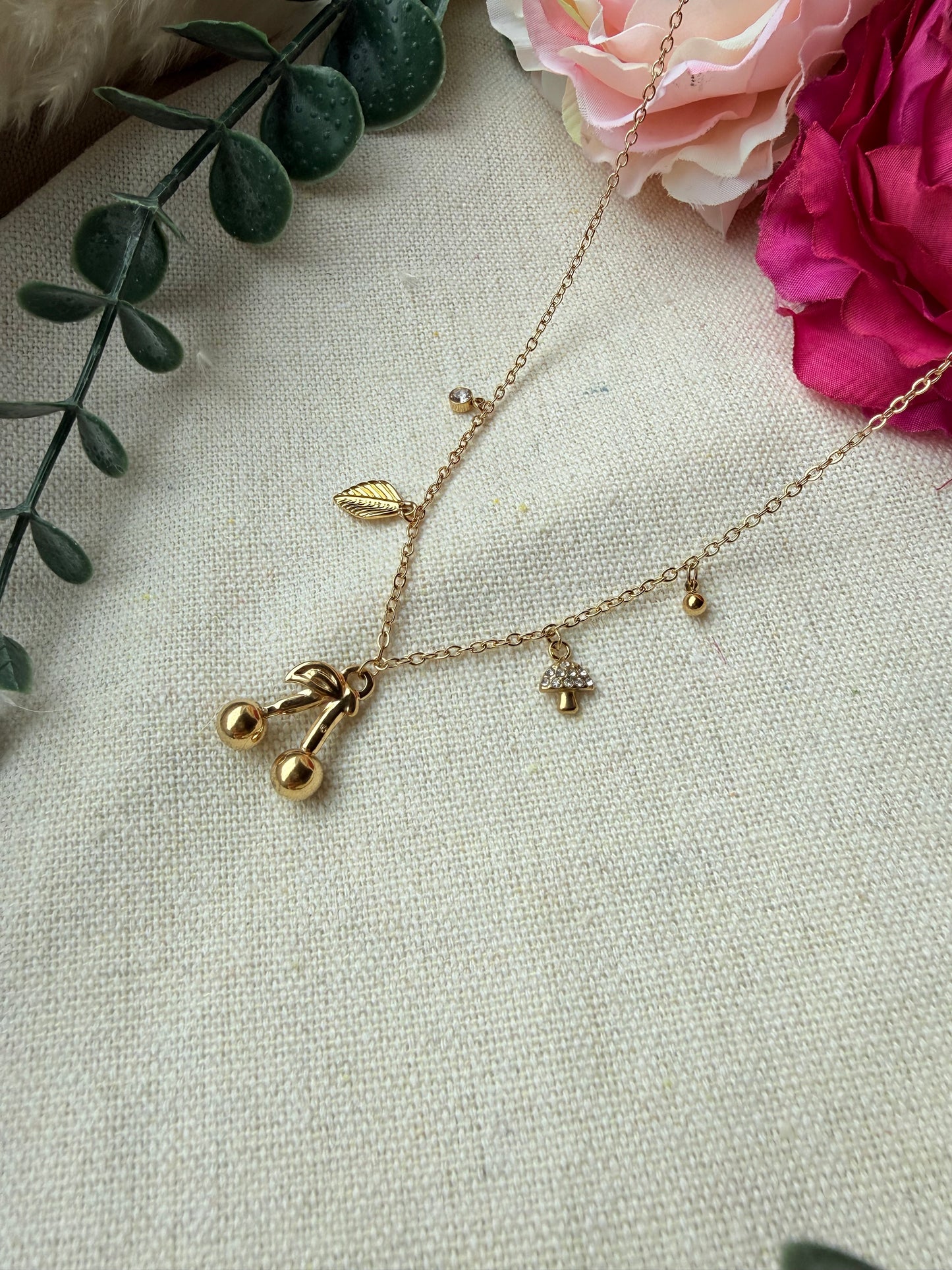 Edelstahlkette Gold mit Kirschen Anhänger "Cherry Love"