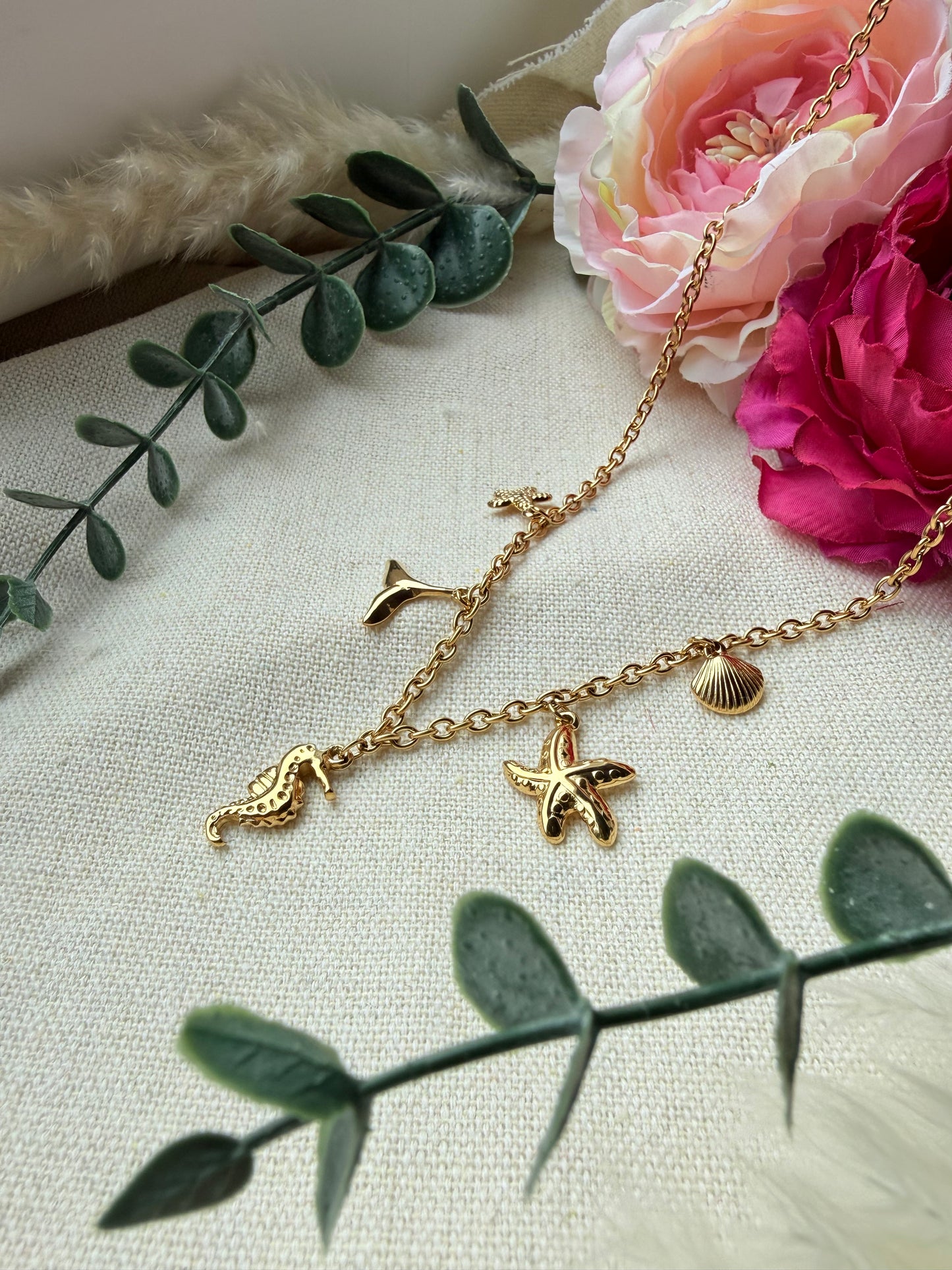 Edelstahlkette mit Meeresanhängern  "Sea Magic" gold