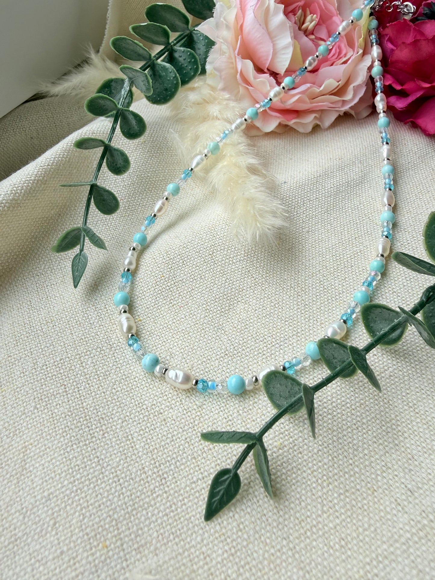Perlenkette Türkis – Edelstein Kette mit Süßwasserperlen & Glasschliffperlen