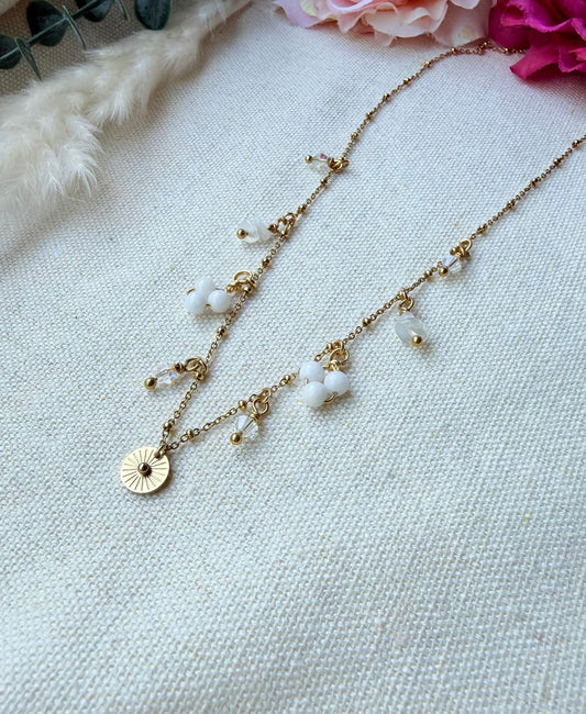Goldene Edelstahlkette mit Naturstein & Süßwasserperlen – Kette Mari