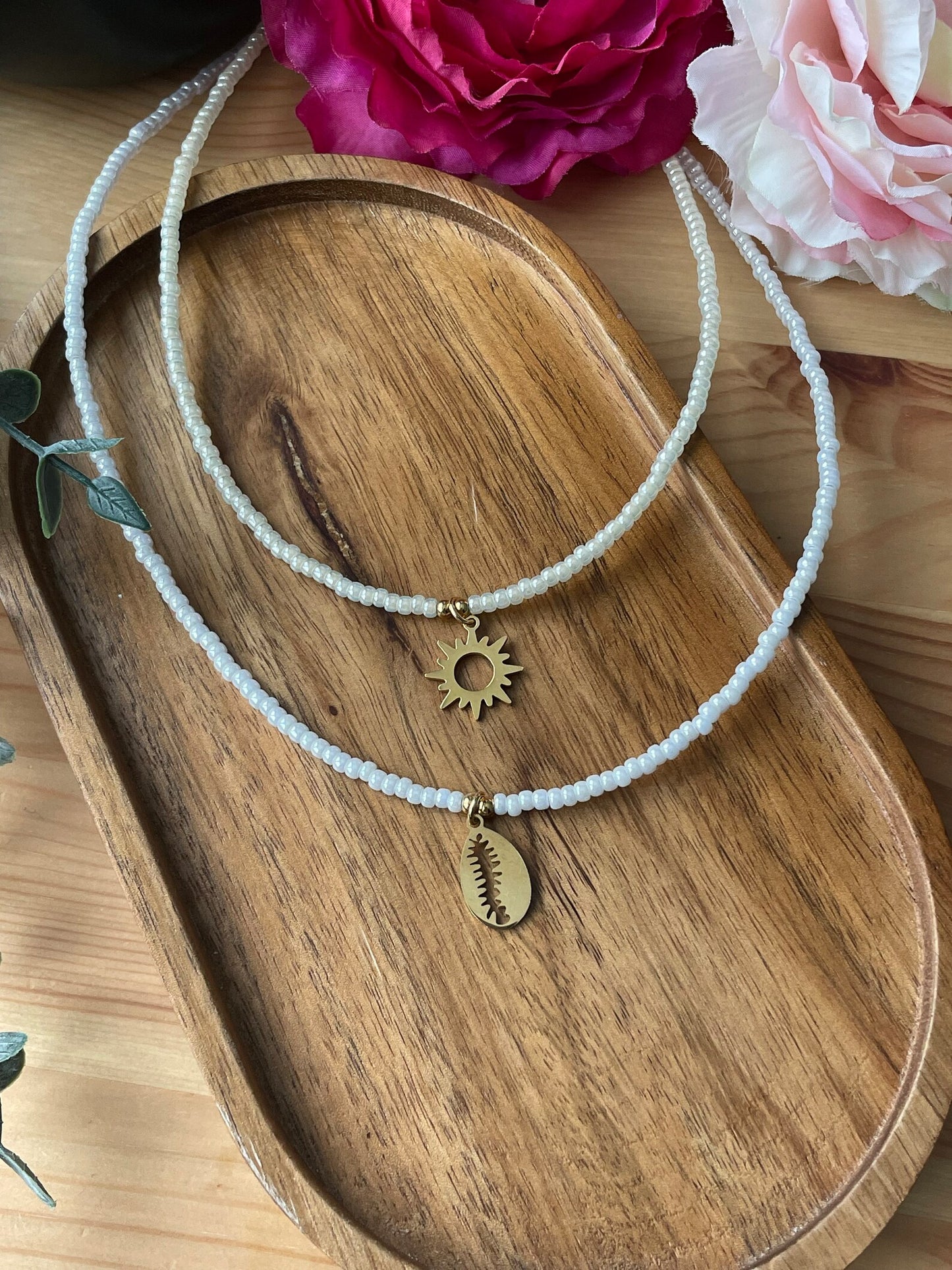 Miyuki Perlenkette mit Edelstahl Anhänger – Sonnen- oder Muschelkette