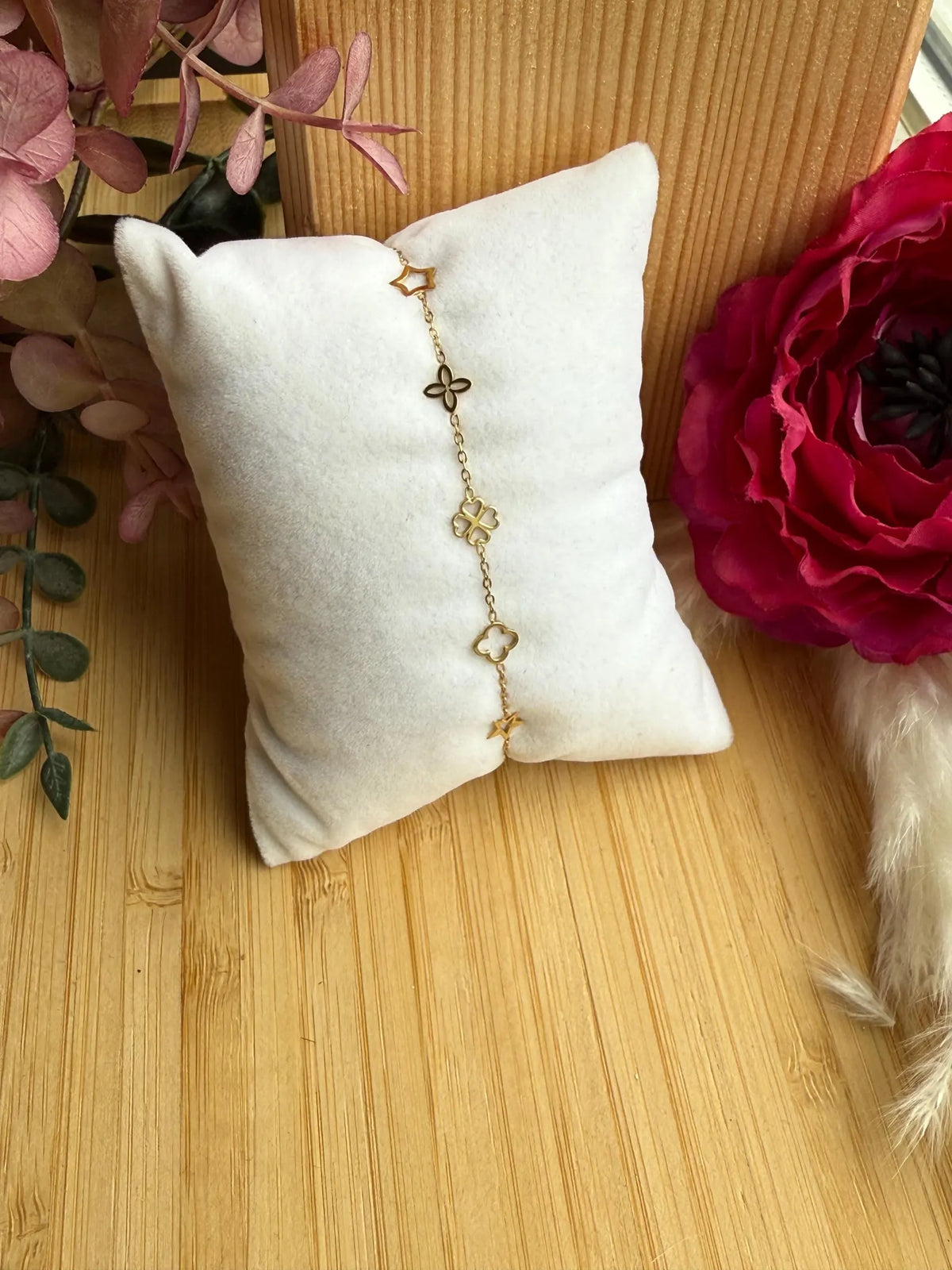 ✨ Edelstahlarmband „Lucky Charms“ – kleine Symbole, große Wirkung