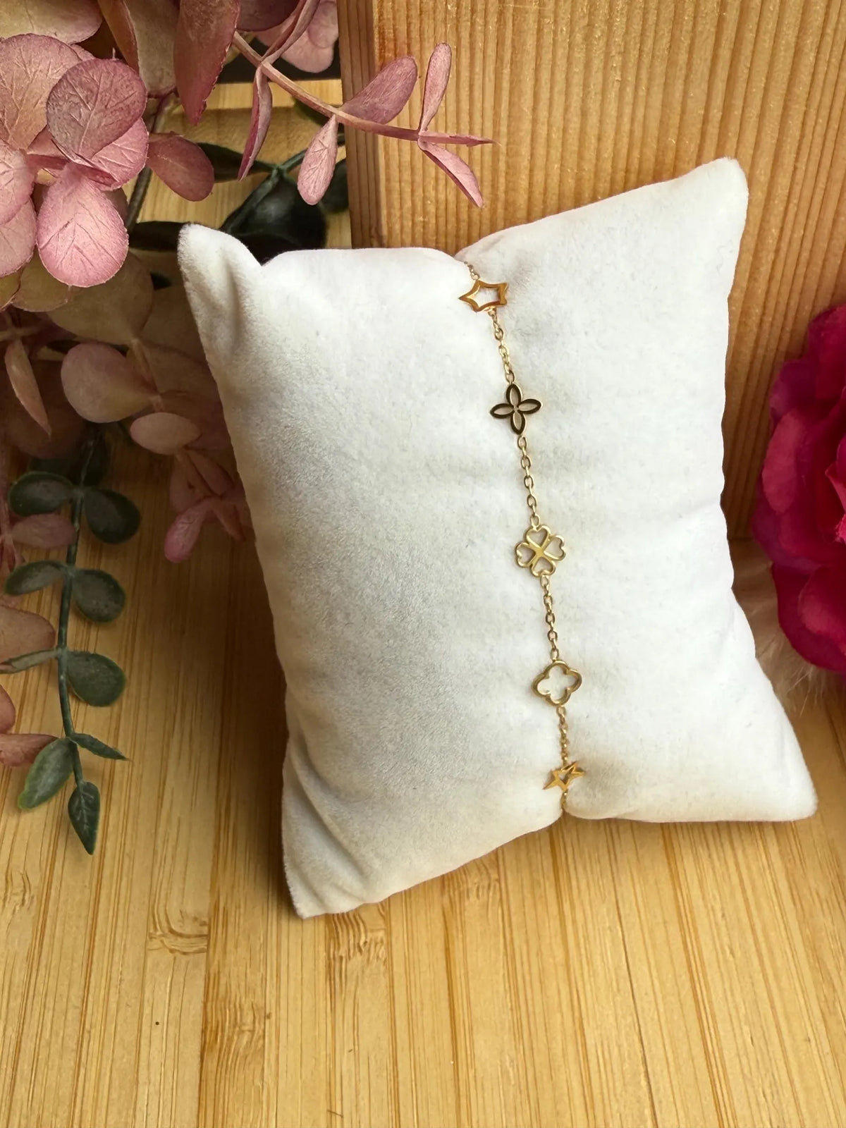 ✨ Edelstahlarmband „Lucky Charms“ – kleine Symbole, große Wirkung