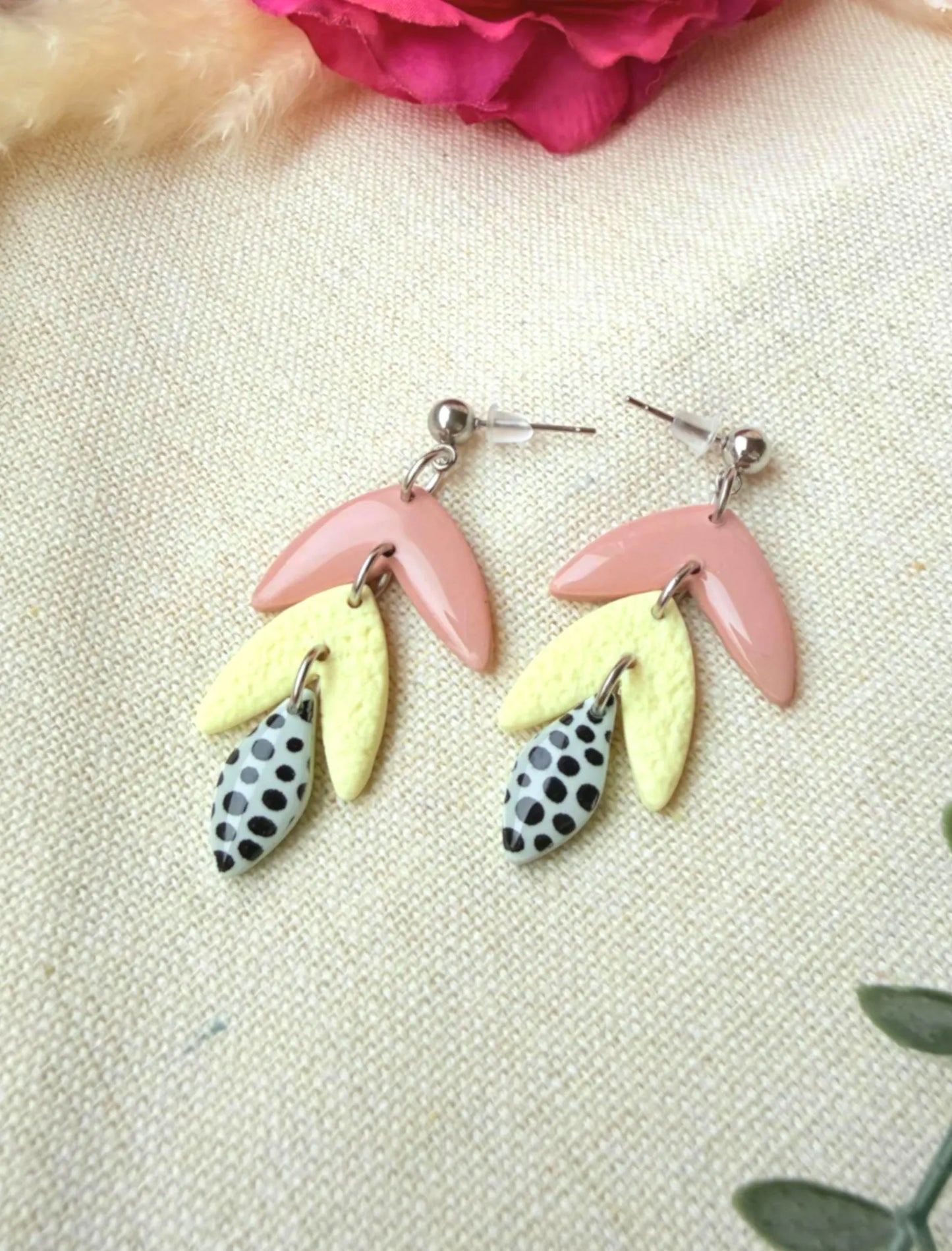 Polymer Clay Ohrringe – Handgemachte Statement Ohrringe Leicht & Modern "Fenja" pastel rosa/gelb und grün