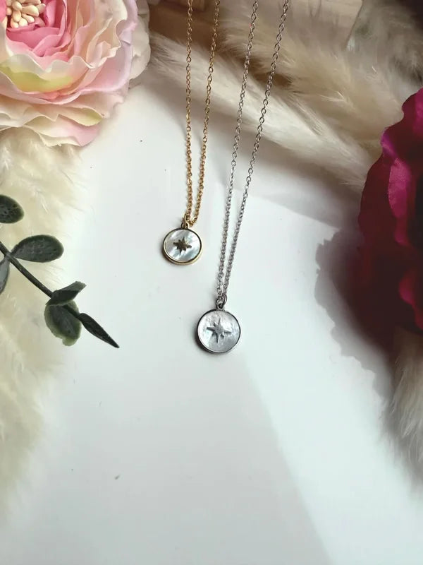 Edelstahlkette mit Perlmutt Anhänger – Stern Halskette aus Edelstahl, zeitloser Schmuck zeitlos & modern — Gold