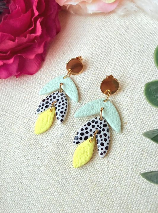 Polymer Clay Ohrringe – Handgemachte Statement Ohrringe Leicht & Modern  "Sweet" mintgrün/gelb/weiß/gold