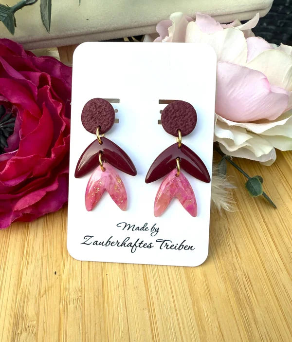 Handgemachte Statement-Ohrringe – Bordeaux & Rosa mit Goldflocken // Rosi