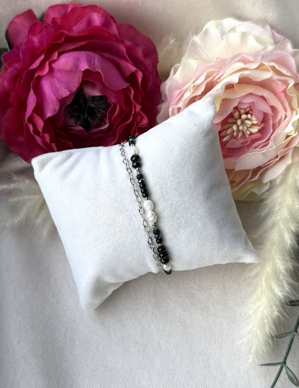 zweigliedriges Perlenarmband "Sina" in schwarz/silber töne