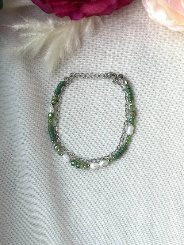 zweigliedriges Perlenarmband "Sina" in grün/silber töne