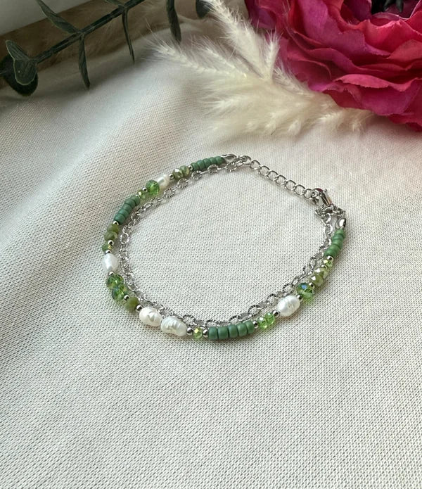 zweigliedriges Perlenarmband "Sina" in grün/silber töne