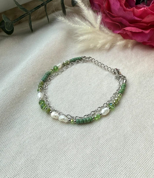 zweigliedriges Perlenarmband "Sina" in grün/silber töne