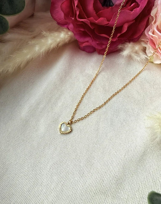 Edelstahlkette mit Perlmut Herzanhänger