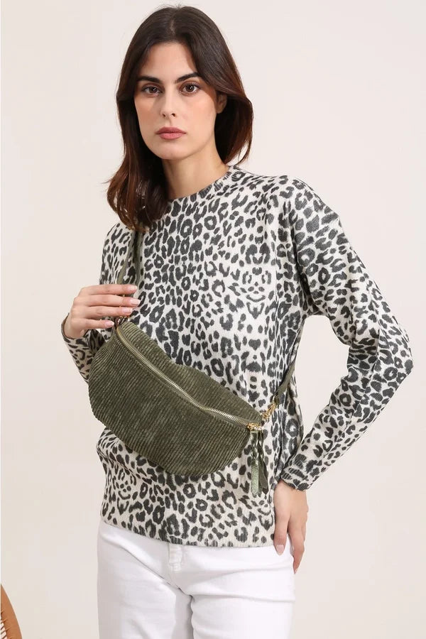 Gürteltasche aus Samtstoff olivgrün — Khaki