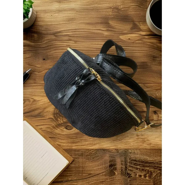 Gürteltasche aus Samtstoff schwarz